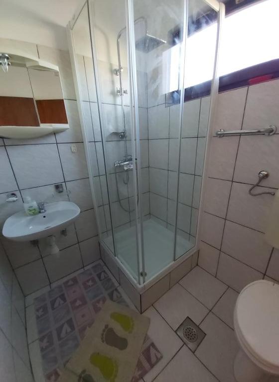 Sukošan Apartmani Svitlana מראה חיצוני תמונה