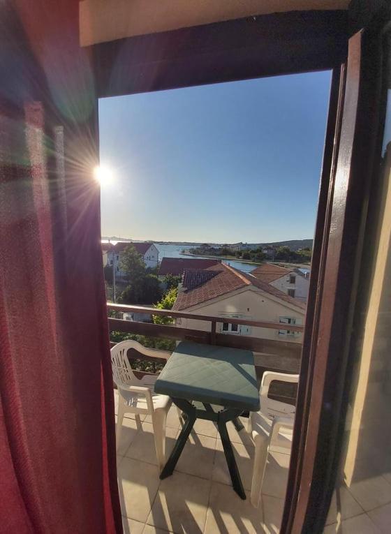 Sukošan Apartmani Svitlana מראה חיצוני תמונה